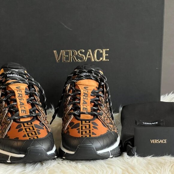 Versace Sneaker Vitello Stampa Dalmata Mix Material - Picture 7 of 12